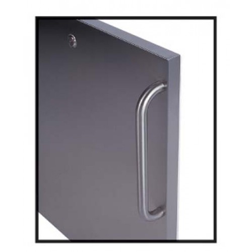 TB Handle Stainless steel towel bar handle available on most models.